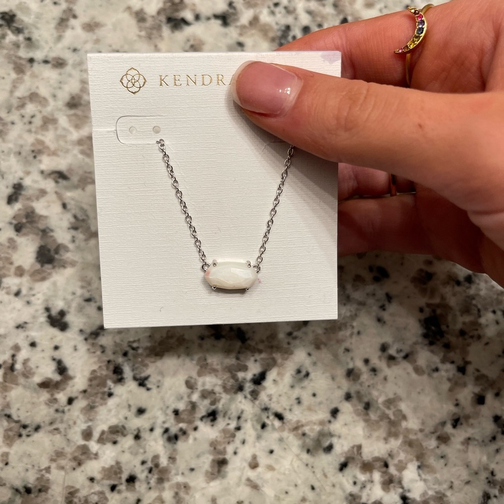 Kendra Scott Necklace